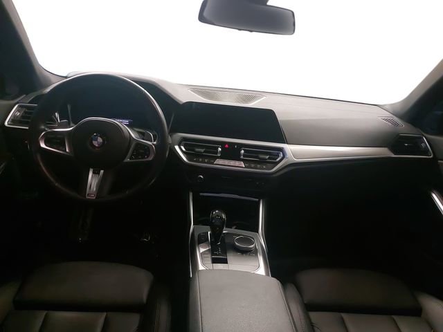 Used 2020 BMW 330i xDrive Sedan w/ M Sport Package image 9