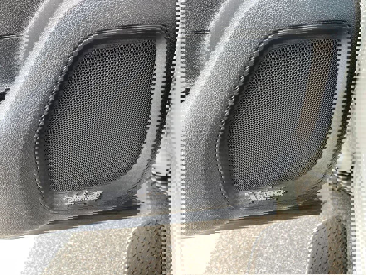 Used 2016 Nissan Titan SL image 20