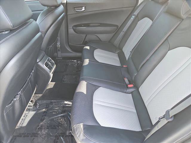 Used 2019 Kia Optima EX w/ EX Premium Package FWD image 25