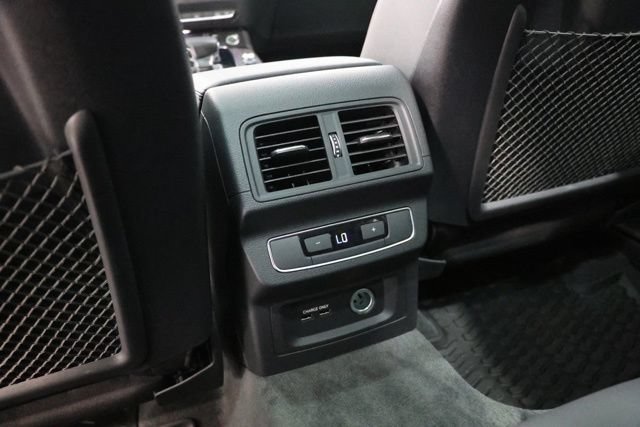 Used 2022 Audi Q5 2.0T Premium Plus w/ Premium Plus Package AWD/4WD image 33