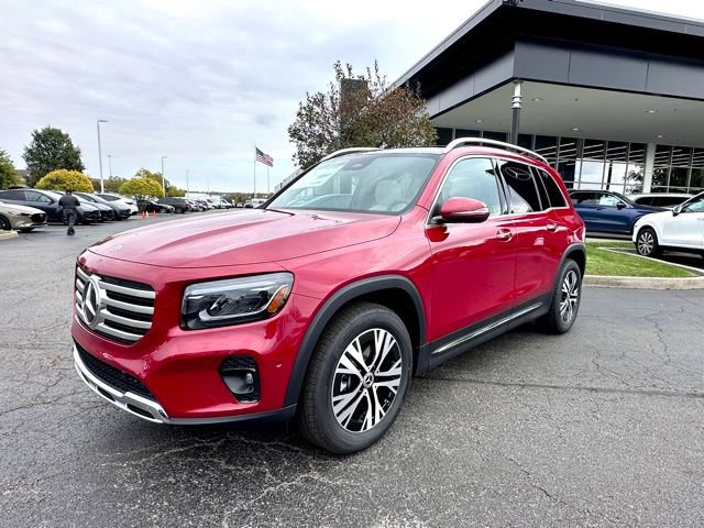 New 2026 Mercedes-Benz GLB 250 4MATIC image 3