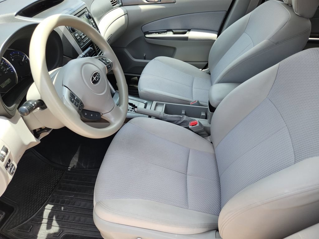 Used 2012 Subaru Forester 2.5X Premium AWD/4WD image 13