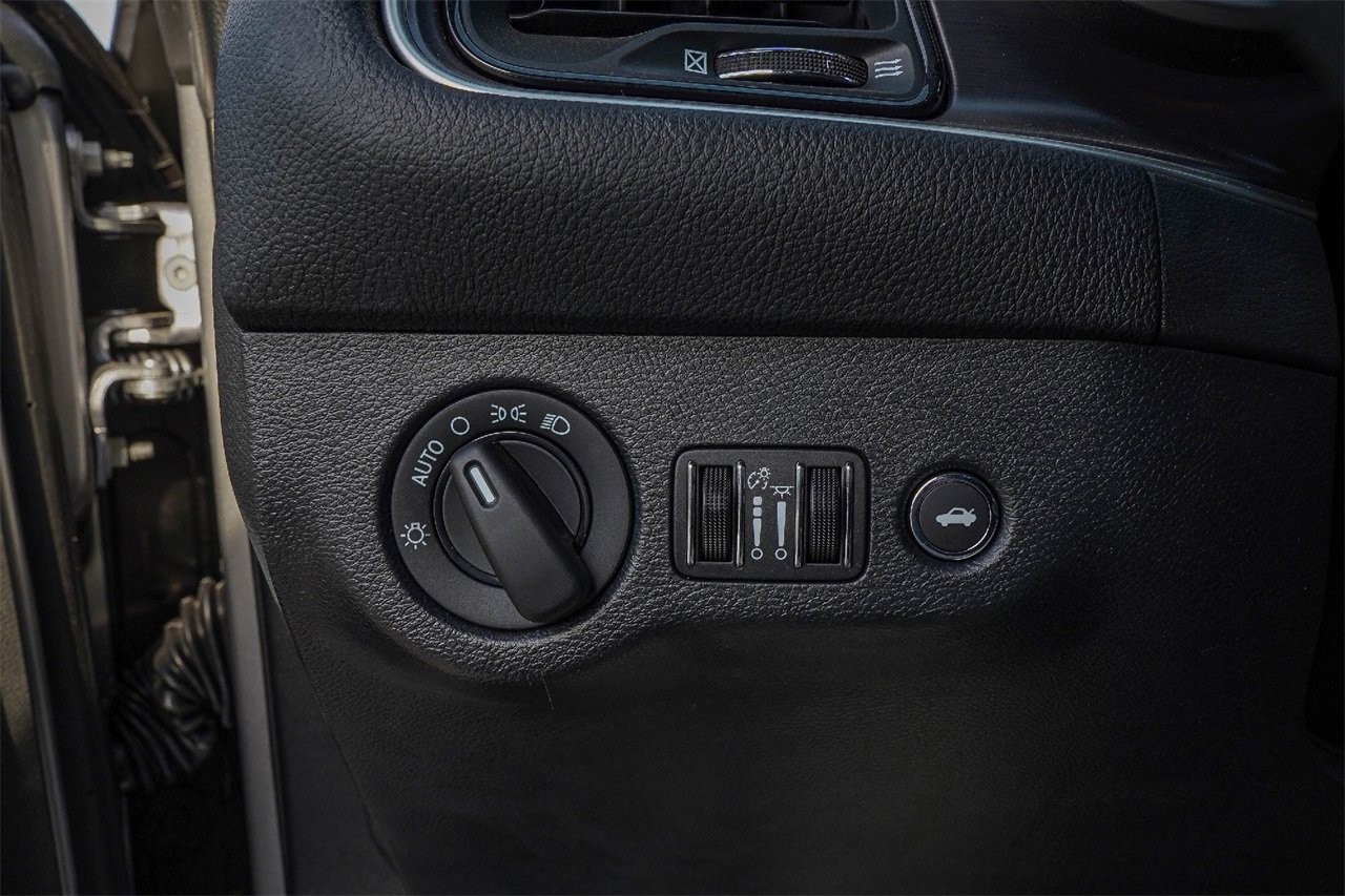 Used 2018 Dodge Challenger SRT Demon w/ Leather Front Seat Group image 27