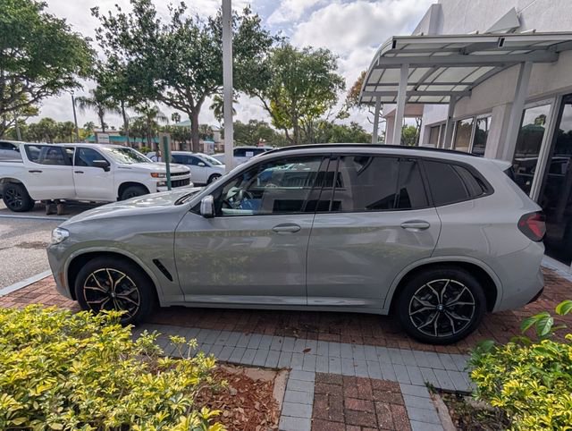 Used 2024 BMW X3 xDrive30i w/ Premium Package image 4