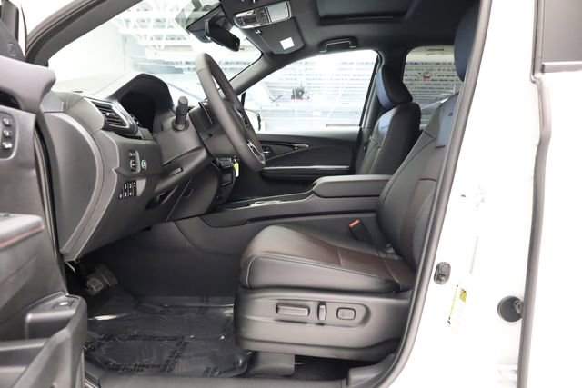 Used 2026 Honda Ridgeline Black Edition image 12
