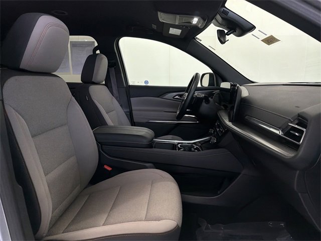 Certified 2025 Chevrolet Traverse LT image 22
