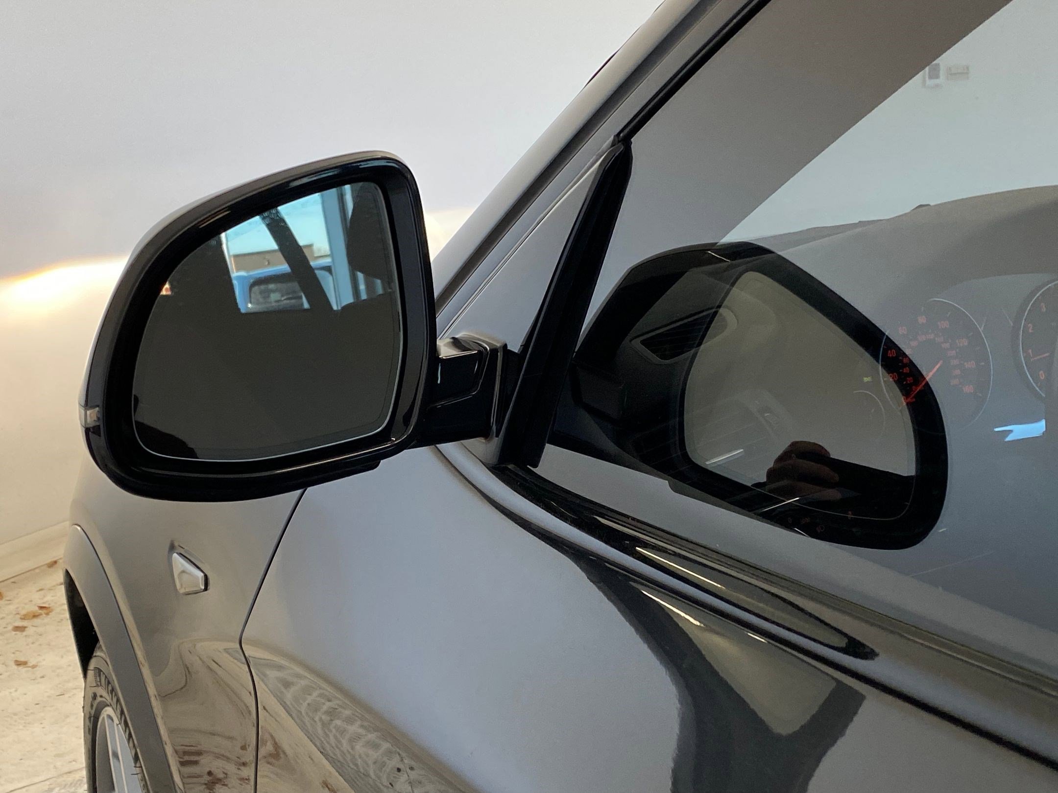 Used 2017 BMW X4 M40i image 22