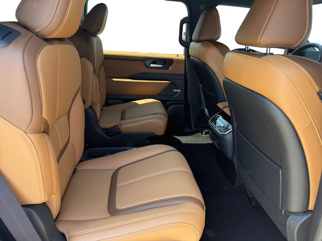 New 2026 Nissan Armada SL w/ Captain's Chari Seat Package AWD/4WD image 17