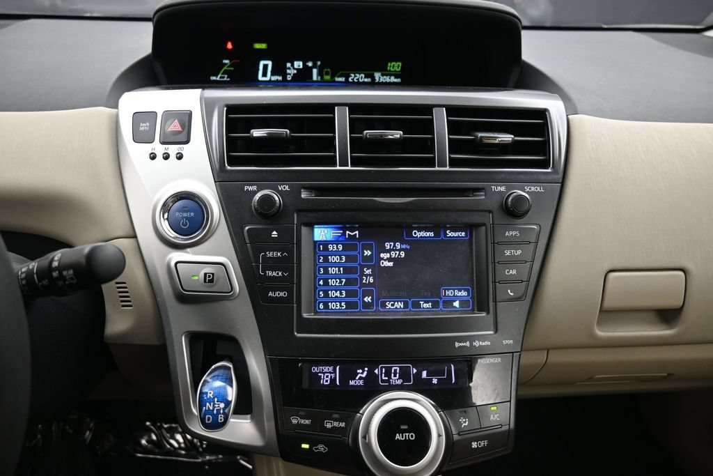Used 2012 Toyota Prius V Three FWD image 17