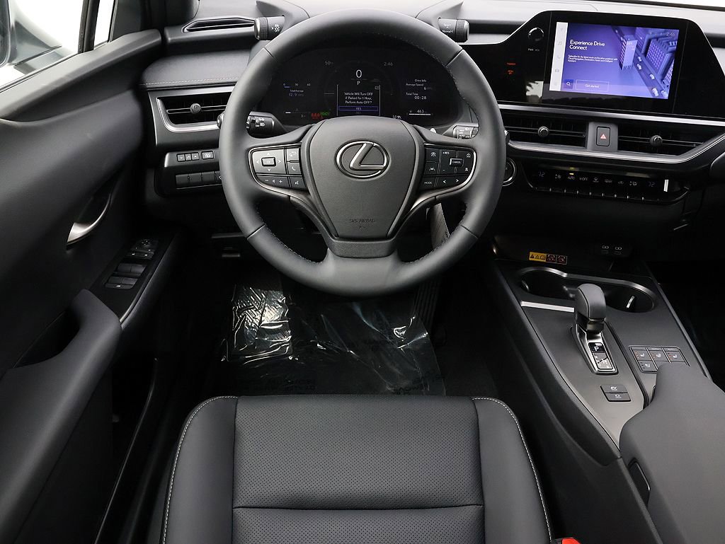 New 2026 Lexus UX 300h AWD image 17