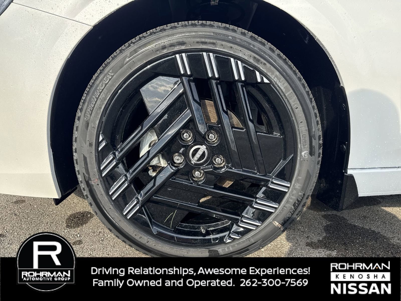 New 2026 Nissan Sentra SR w/ Floor Mat Package image 10