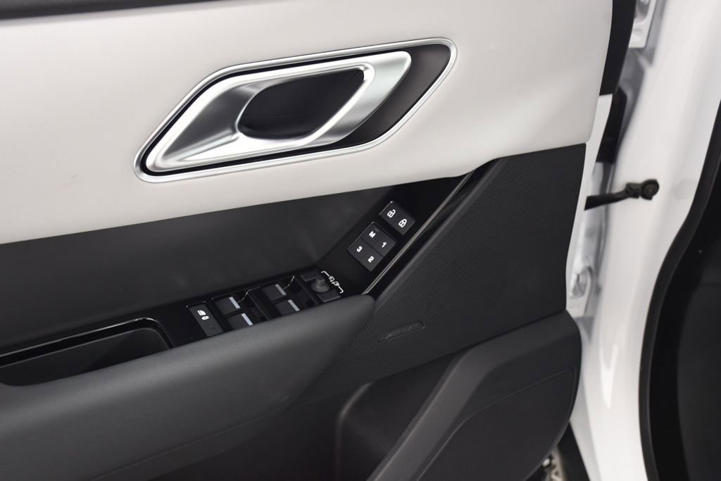 New 2026 Land Rover Range Rover Velar S AWD/4WD image 15