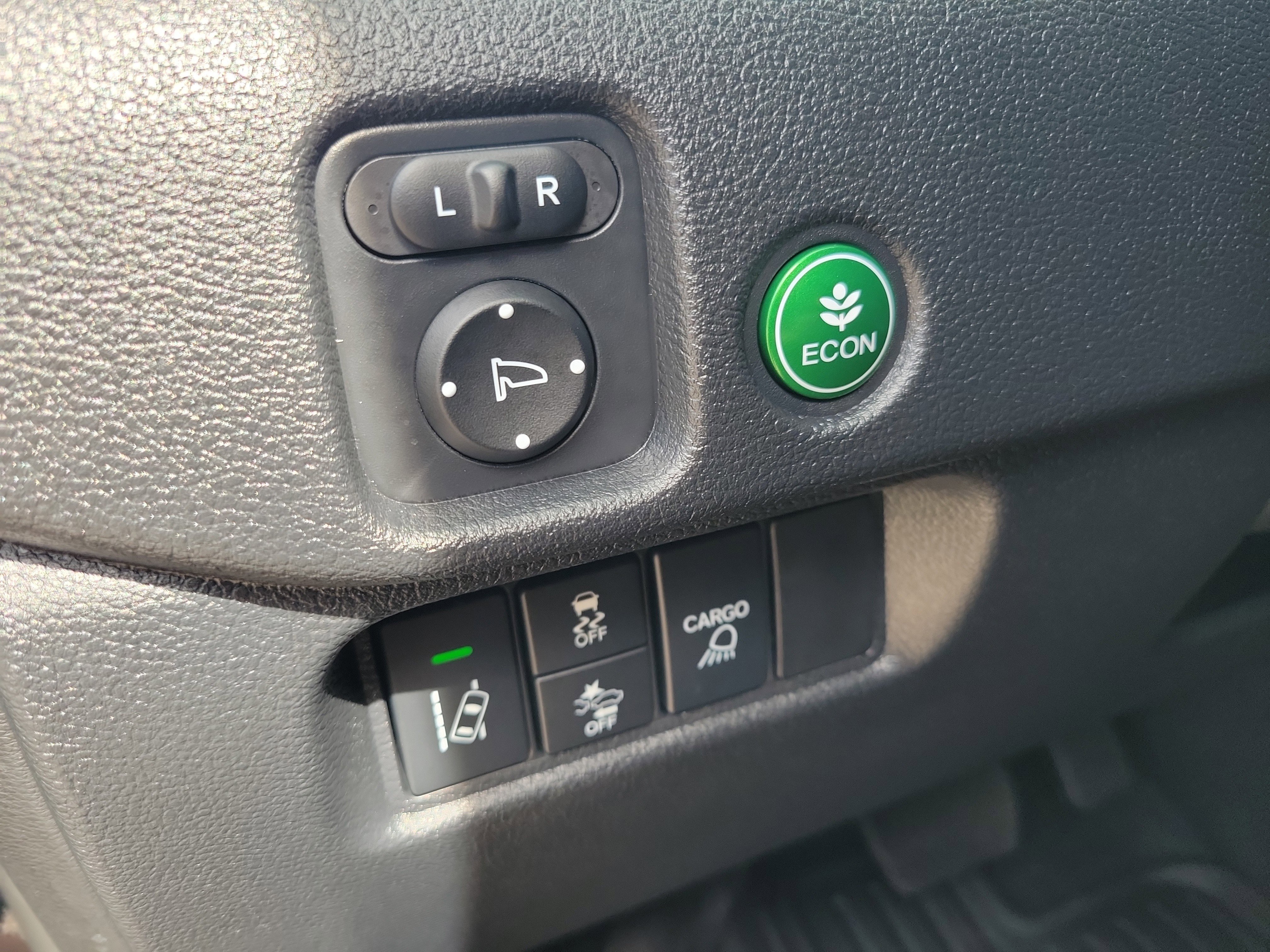 Certified 2025 Honda Ridgeline Sport image 25