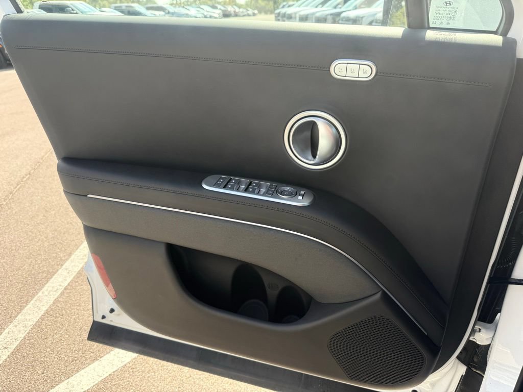 New 2026 Hyundai Palisade Calligraphy FWD image 22