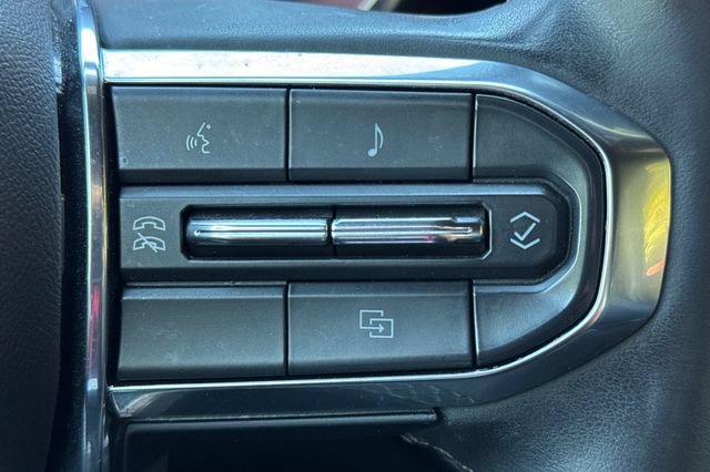 Used 2025 GMC Canyon Elevation w/ Convenience Package AWD/4WD image 39