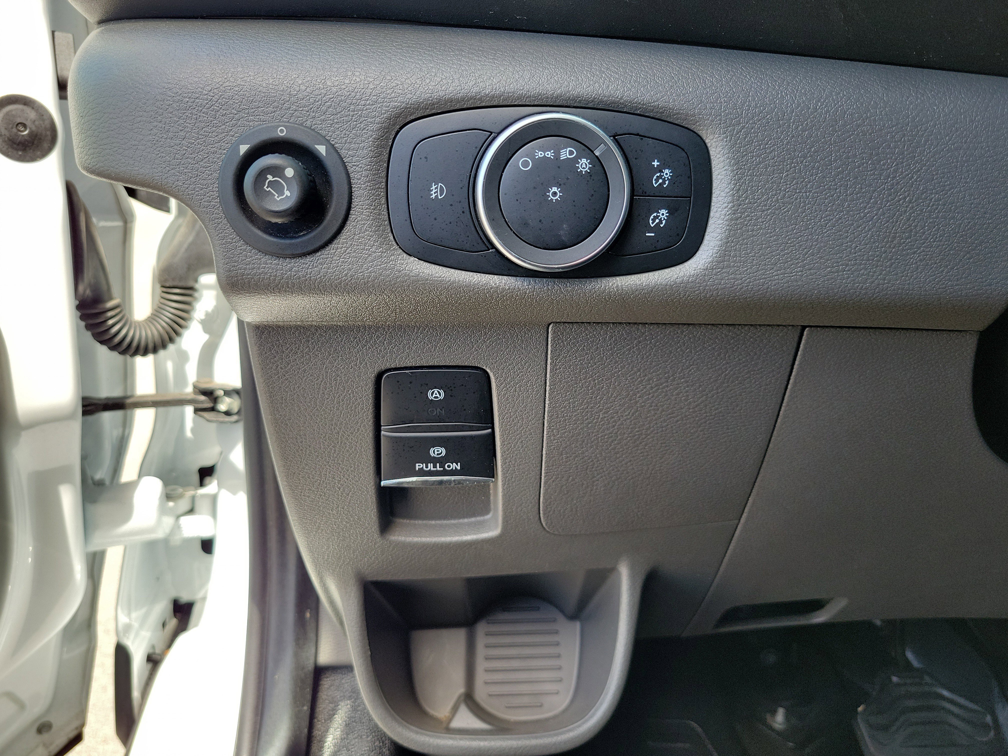 Used 2025 Ford Transit 250 Low Roof w/ Exterior Upgrade Package RWD image 17