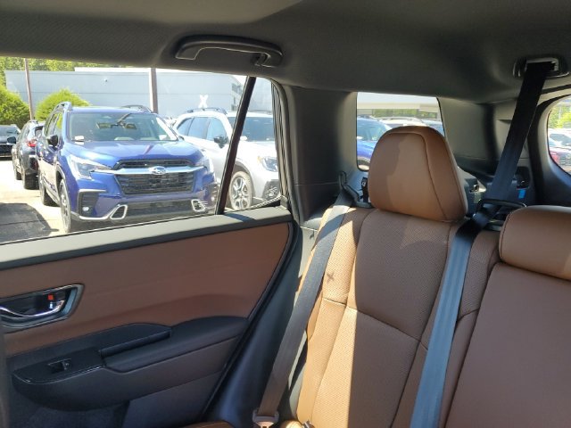 New 2026 Subaru Outback Touring AWD/4WD image 10