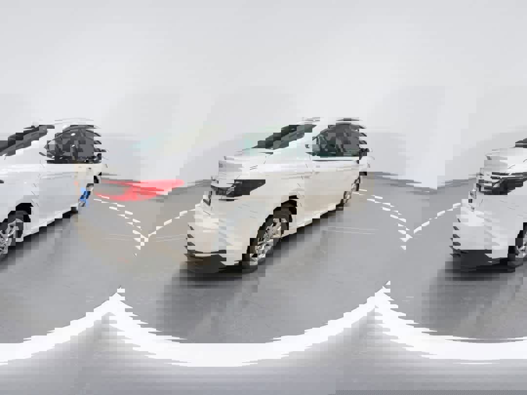 Certified 2025 Toyota Camry LE image 8