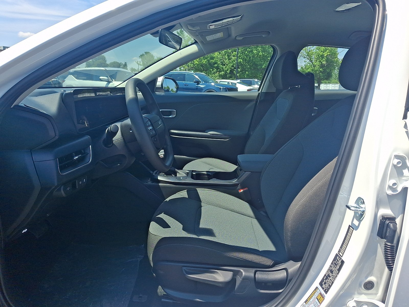 New 2026 Kia K4 FWD image 9