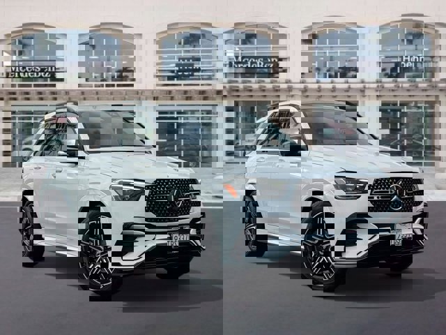 Used 2025 Mercedes-Benz GLE 450 4MATIC image 1