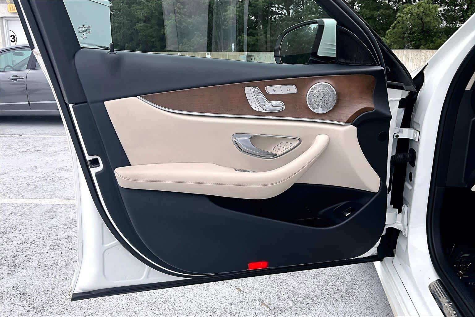 Used 2020 Mercedes-Benz E 350 4MATIC Sedan w/ Parking Assistance Package image 22