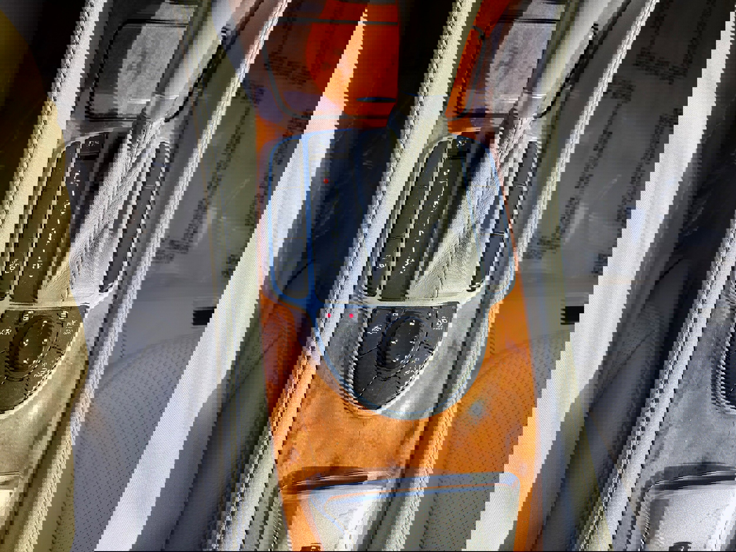 Used 2007 Mercedes-Benz SL 550 image 45