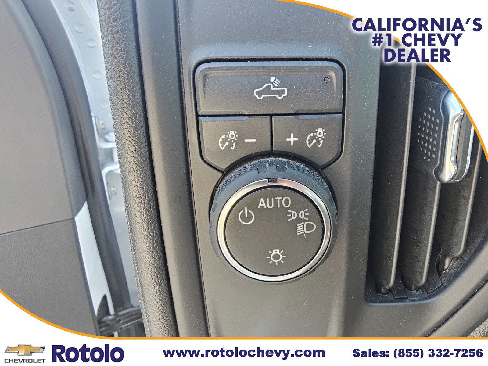 Used 2025 Chevrolet Silverado 1500 W/T image 15