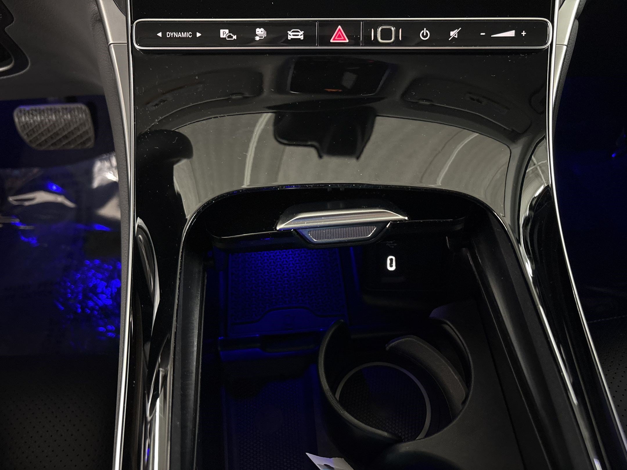 Certified 2025 Mercedes-Benz GLC 350e 4MATIC image 17