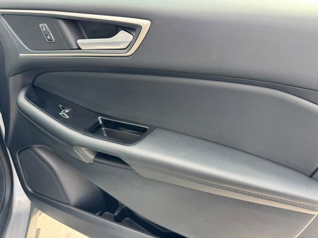 Used 2020 Ford Edge SEL w/ Convenience Package image 7