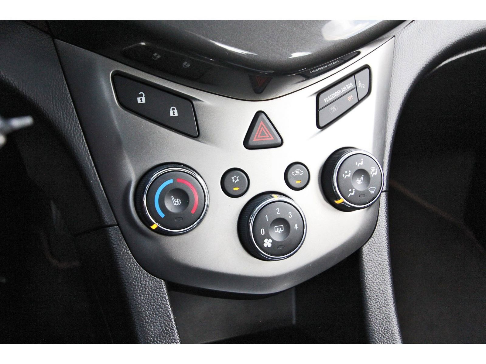 Used 2015 Chevrolet Sonic LTZ image 26