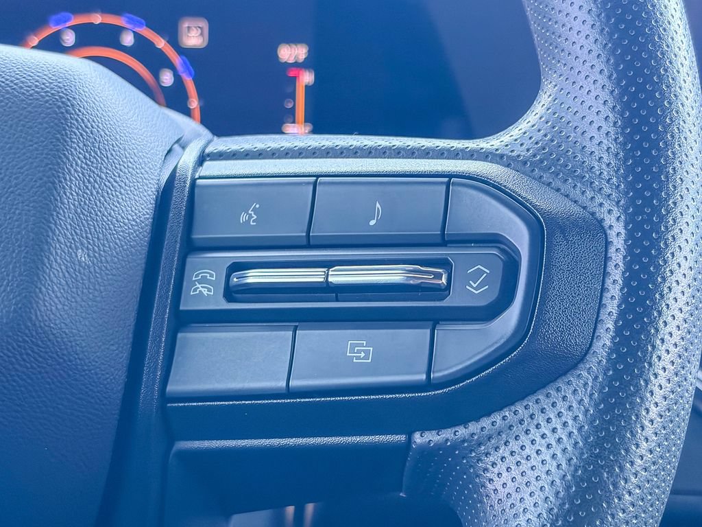 Certified 2023 Chevrolet Colorado Trail Boss w/ Advanced Trailering Package AWD/4WD image 20