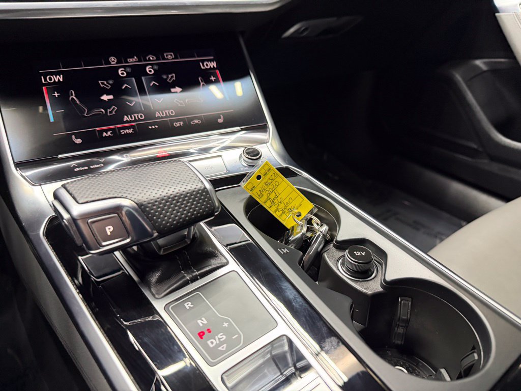 Used 2020 Audi S6 Premium Plus w/ S Sport Package AWD/4WD image 26