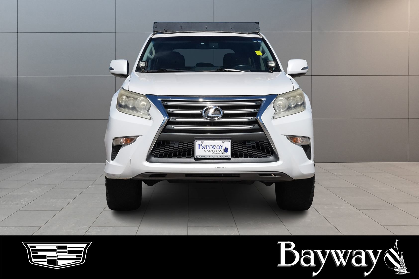 Used 2014 Lexus GX 460 image 2
