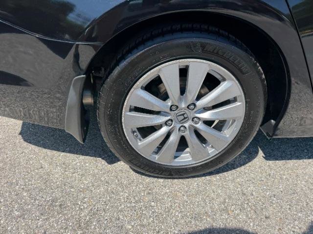 Used 2011 Honda Accord EX-L image 13