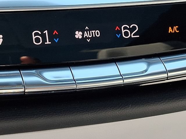 Certified 2023 Cadillac Lyriq 2WD image 20