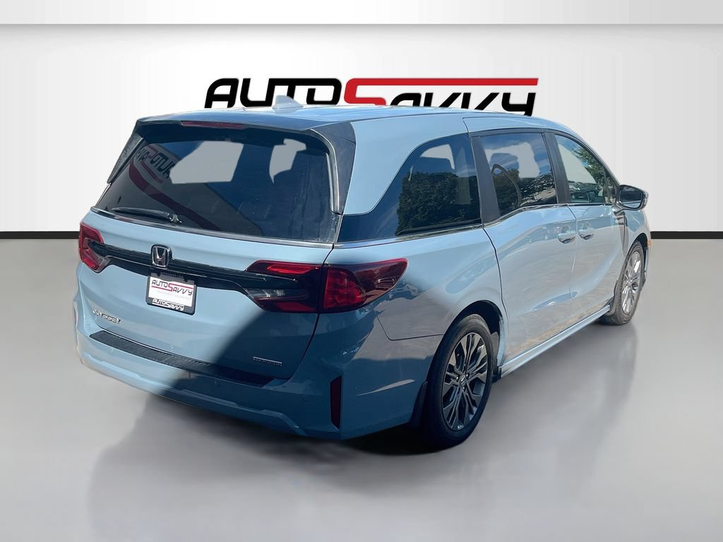 Used 2025 Honda Odyssey Touring image 7