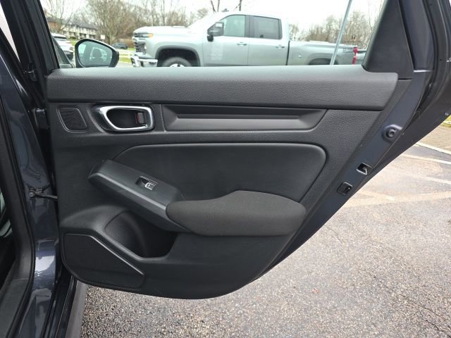 Used 2025 Honda Civic Sport image 11
