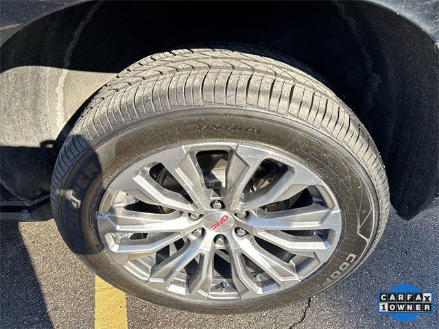 Used 2021 GMC Yukon Denali w/ Denali Premium Package image 38