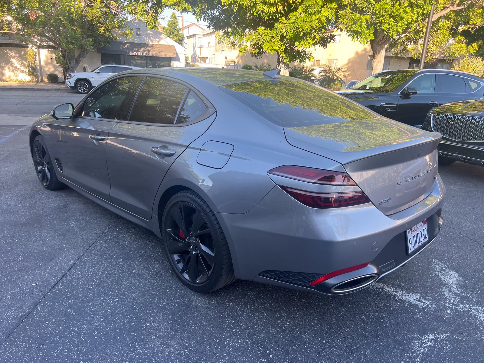 Used 2023 Genesis G70 3.3T w/ Sport Prestige Package RWD image 3