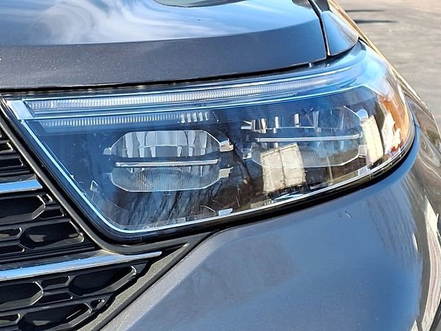 Used 2023 Ford Explorer XLT w/ Equipment Group 202A image 12