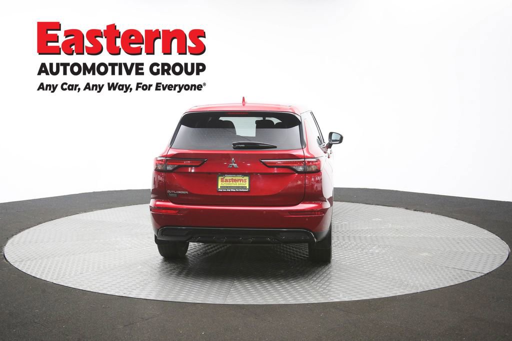Used 2022 Mitsubishi Outlander SE FWD image 38