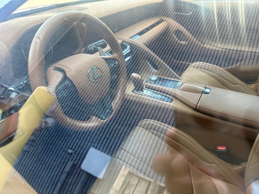 Certified 2022 Lexus LC 500 Convertible w/ Touring Package RWD image 32