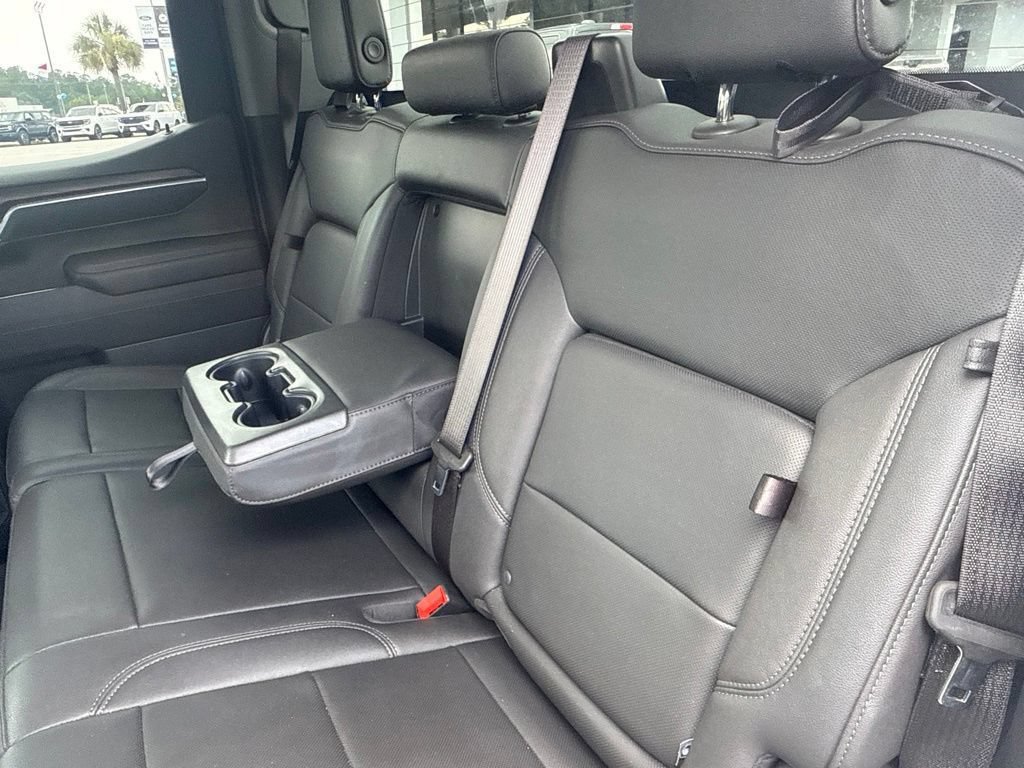 Used 2026 GMC Sierra 1500 SLT AWD/4WD image 22
