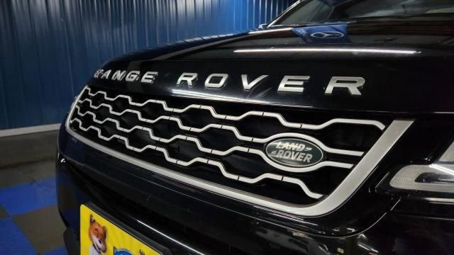 Used 2020 Land Rover Range Rover Evoque SE image 48