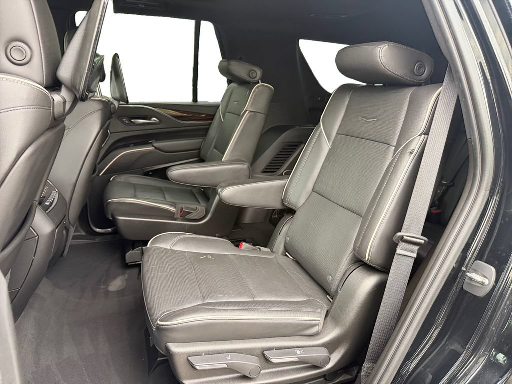Used 2021 Cadillac Escalade Premium Luxury w/ Driver Assist Tech Package AWD/4WD image 12