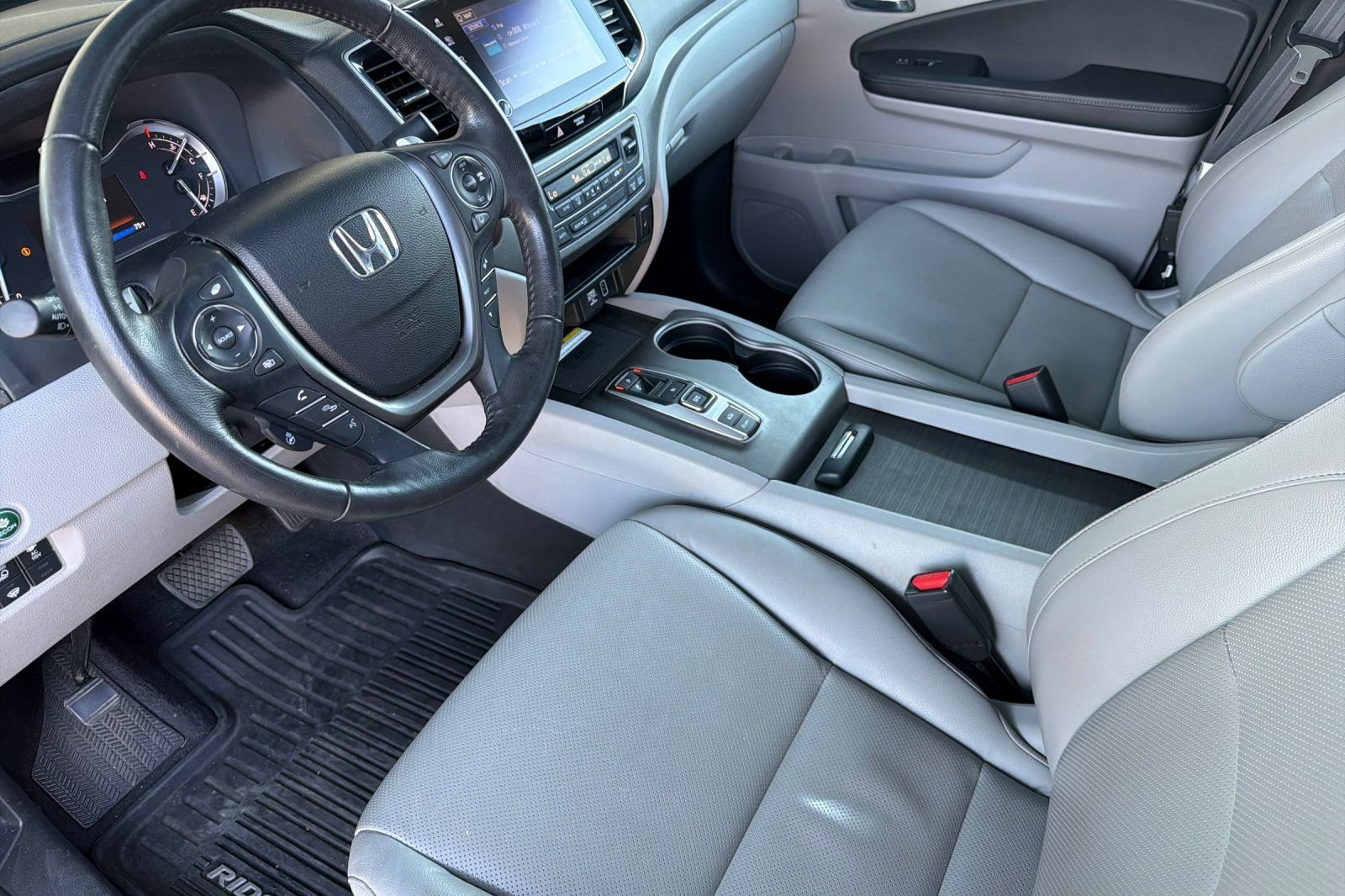 Used 2023 Honda Ridgeline RTL-E image 10