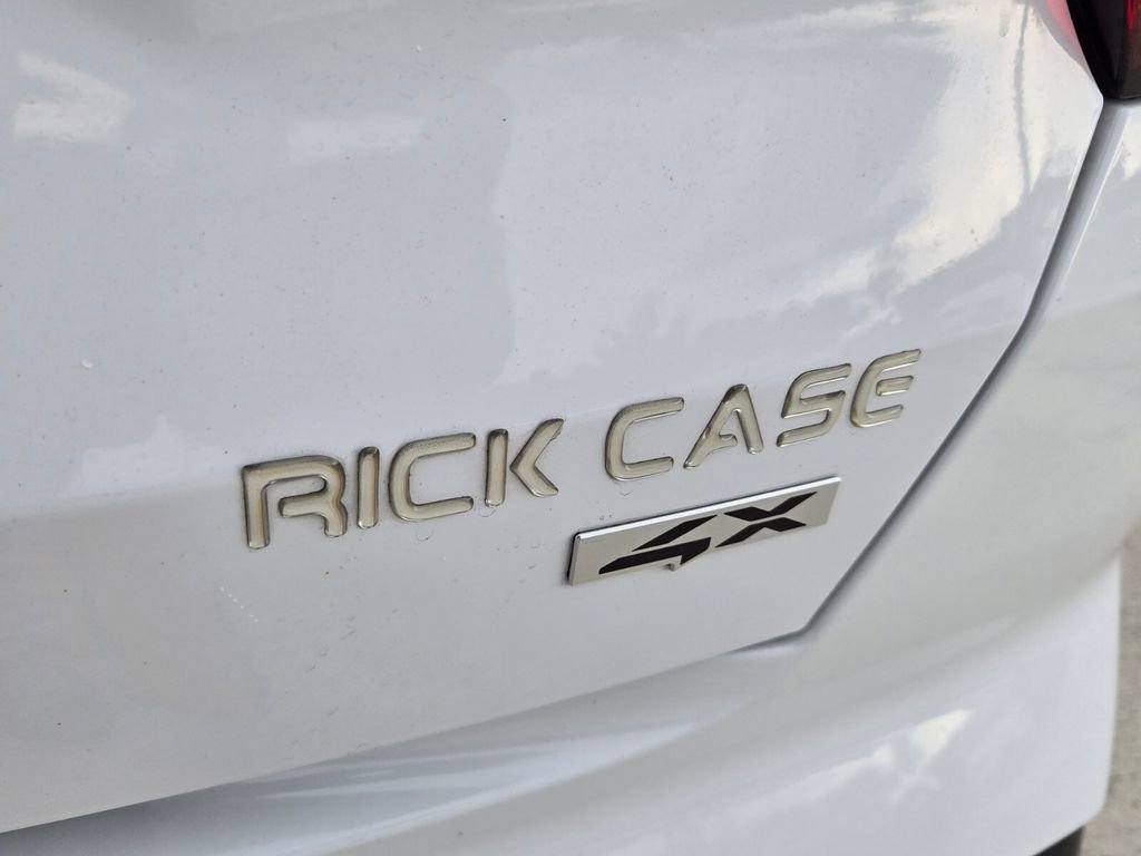 Used 2023 Kia Sorento SX image 14