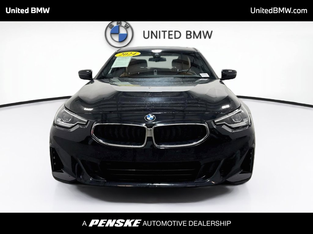 Certified 2024 BMW 230i Coupe w/ Convenience Package RWD image 2
