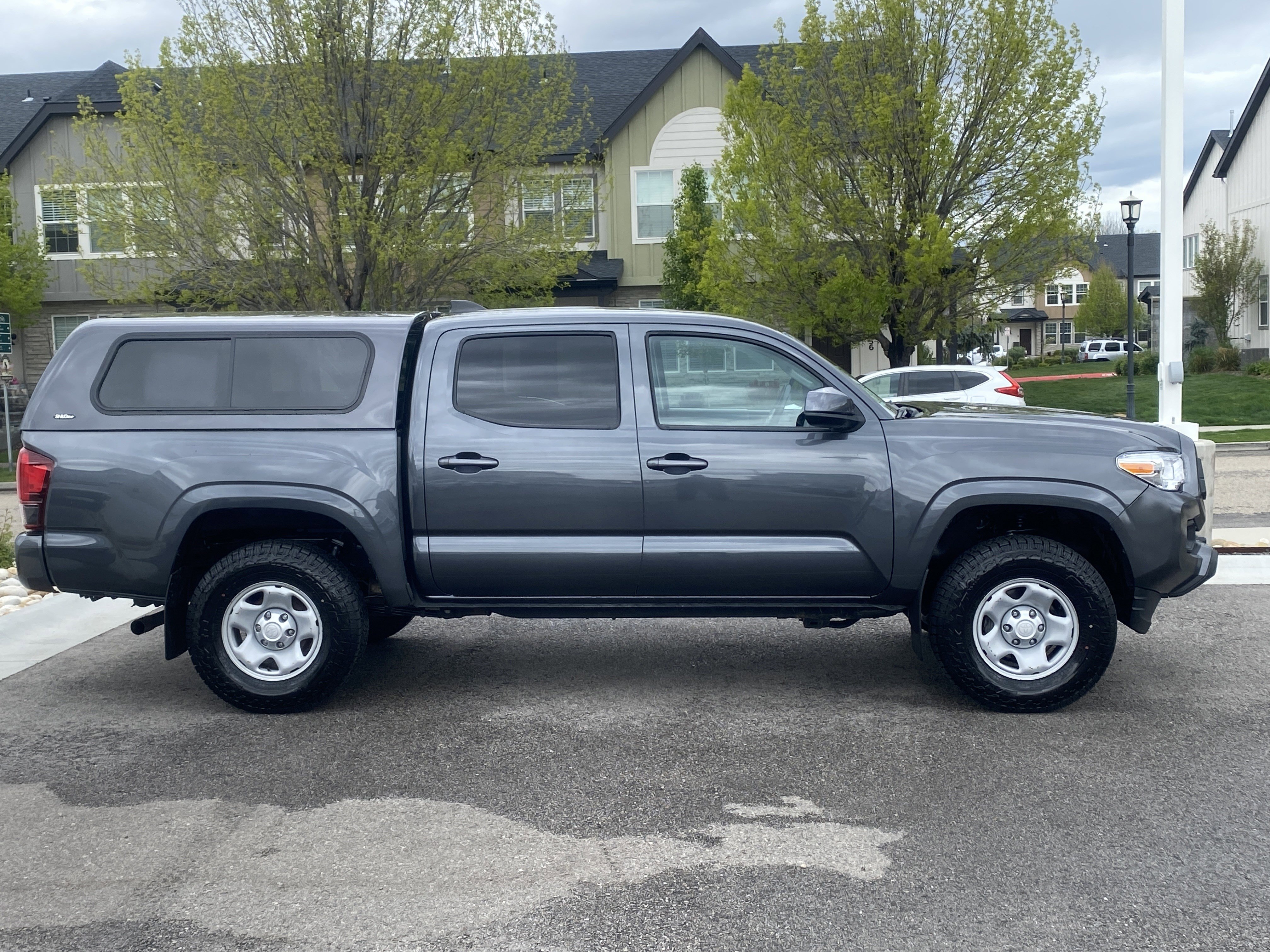 Used 2023 Toyota Tacoma SR AWD/4WD image 7