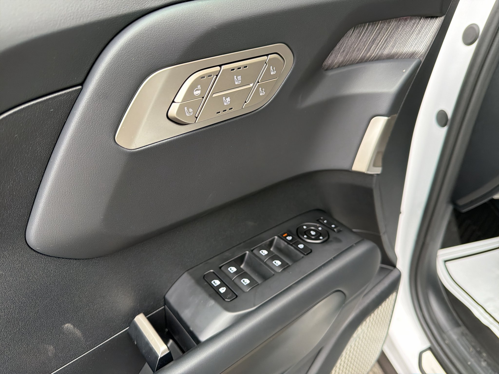 New 2027 Kia Telluride SX Prestige AWD/4WD image 21